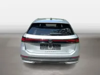 Gebraucht VW Passat Business 150 PS (110 kW) 2025 Oyster silver Kombi