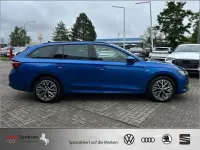 Gebraucht Skoda Octavia Ambition 150 PS (110 kW) 2023 Race blue metallic Kombi