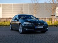 Gebraucht BMW 528 Sport Line 258 PS (189 kW) 2011 Schwarz Limousine