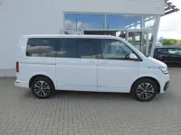 Gebraucht VW Multivan Highline 204 PS (150 kW) 2023 Van / Kleinbus