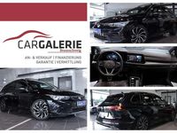 Gebraucht VW Golf VIII R-line 150 PS (110 kW) 2023 Deep black perleffekt Kombi