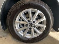 Gebraucht VW Multivan Life 150 PS (110 kW) 2025 Silber Van