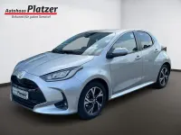 Neu Toyota Yaris 92 PS (67 kW) 2026 Silber Kleinwagen