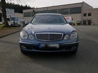 Second-hand Mercedes E220 150 CP (110 kW) 2004 Albastru Berlinǎ
