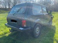 Second-hand Lada niva 86 CP (63 kW) 2008 Verde SUV