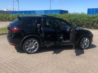 Gebraucht Porsche Cayenne 245 PS (180 kW) 2012 Schwarz SUV