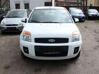 Gebraucht Ford Fusion Style 80 PS (58 kW) 2011 Weiß Kleinwagen