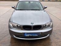 Gebraucht BMW 118 143 PS (105 kW) 2011 Grau Kleinwagen