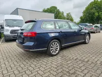 Gebraucht VW Passat Highline 120 PS (88 kW) 2015 Blau Kombi
