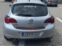Usata Opel Astra 125 CV (91 kW) 2012 Argento Berlina