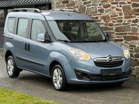 Gebraucht Opel Combo Edition 105 PS (77 kW) 2012 Blau Van / Kleinbus