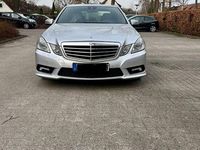 Gebraucht Mercedes E350 Avantgarde 265 PS (194 kW) 2011 Silber Limousine