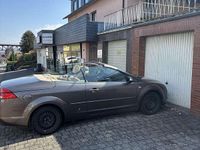 Gebraucht Ford Focus Cabriolet Titanium 136 PS (100 kW) 2008 Braun Cabrio