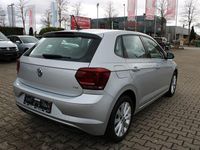 Gebraucht VW Polo 90 PS (66 kW) 2020 Silber Kleinwagen