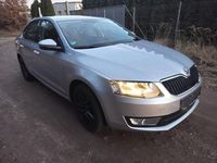 Używany Skoda Octavia Ambition 105 KM (77 kW) 2014 Srebrny Hatchback