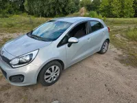 Gebraucht Kia Rio 90 PS (66 kW) 2012 Grau Kleinwagen