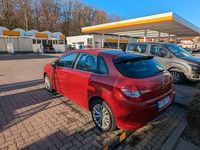 Gebraucht Citroën C4 Tendance 95 PS (69 kW) 2014 Rot Limousine
