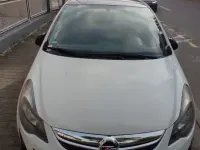 Gebraucht Opel Corsa Color Edition 87 PS (63 kW) 2013 Weiß Kleinwagen