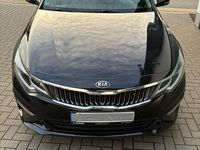 Gebraucht Kia Optima Vision 163 PS (119 kW) 2018 Schwarz Kombi