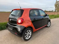 Usata Smart ForFour 90 CV (66 kW) 2016 Nero Utilitaria