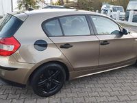 Gebraucht BMW 116 Performance 116 PS (85 kW) 2006 Gold Kleinwagen