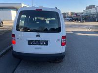 Gebraucht VW Caddy Maxi Trendline 105 PS (77 kW) 2013 Weiß Van / Kleinbus