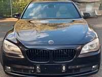 Second-hand BMW 730 245 CP (180 kW) 2011 Negru Berlinǎ