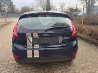 Gebraucht Ford Fiesta Trend 60 PS (44 kW) 2011 Blau Kleinwagen