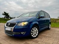 Gebraucht VW Touran 140 PS (102 kW) 2009 Blau Van / Kleinbus