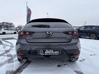 Neu Mazda 3 122 PS (89 kW) 2025 Machine gray Limousine