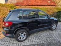 Gebraucht VW Tiguan Team 140 PS (102 kW) 2010 Schwarz SUV
