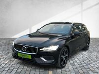 Gebraucht Volvo V60 Ultimate 456 PS (335 kW) 2022 Black stone Kombi