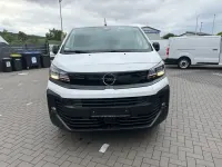 Gebraucht Opel Vivaro-e Combi Basis 144 PS (105 kW) 2025 Weiß Van / Kleinbus