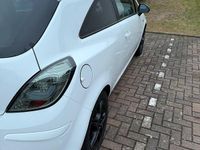 Gebraucht Opel Corsa 88 PS (64 kW) 2010 Weiß Kleinwagen