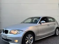 Gebraucht BMW 118 122 PS (89 kW) 2006 Silber Kleinwagen