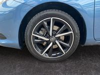 Gebraucht Toyota Auris Hybrid Team 136 PS (100 kW) 2018 Blau Kombi