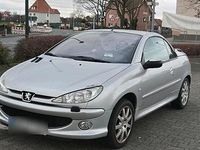 Gebraucht Peugeot 206 CC 110 PS (80 kW) 2004 Silber Cabrio