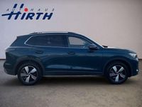 Gebraucht VW Tiguan Elegance 150 PS (110 kW) 2025 Blau metallic SUV