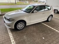 Occasion BMW 116 122 ch (89 kW) 2010 Blanc Citadine