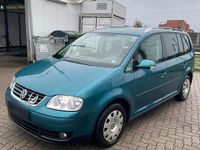 Gebraucht VW Touran 140 PS (102 kW) 2004 Blau Van / Kleinbus