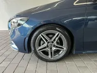Gebraucht Mercedes B200 Business 163 PS (119 kW) 2022 Blau Kleinwagen
