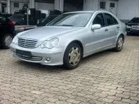 Gebraucht Mercedes C180 Elegance 143 PS (105 kW) 2006 Silber Limousine