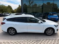 Gebraucht Ford Focus Titanium X 116 PS (85 kW) 2024 Weiß Limousine
