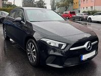 Gebraucht Mercedes A180 116 PS (85 kW) 2022 Nachtschwarz Kleinwagen