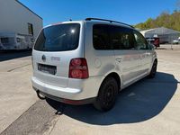 Gebraucht VW Touran United 140 PS (102 kW) 2009 Silber Van / Kleinbus