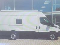 Gebraucht Iveco Daily 136 PS (100 kW) 2017 Weiß Limousine