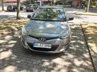 Gebraucht Hyundai i20 Edition 86 PS (63 kW) 2013 Grau Kleinwagen