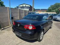 Gebraucht VW Eos 116 PS (85 kW) 2006 Schwarz Cabrio
