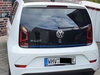 Gebraucht VW e-up! Style 61 kW (83 PS) 2021 Weiß Kleinwagen