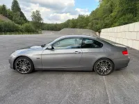 Gebraucht BMW 330 231 PS (169 kW) 2008 Grau Coupé